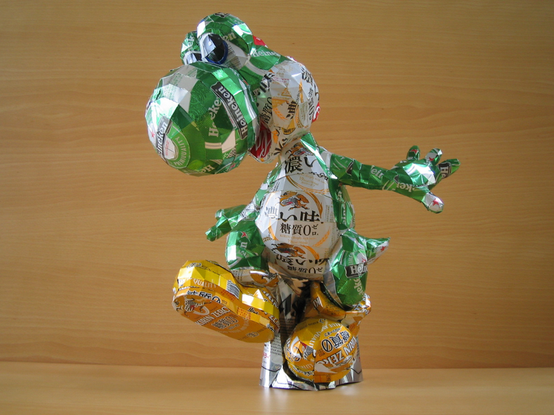 Illustration for article titled Japan's Amazing Drink Can Sculptures Will Melt Your Mind